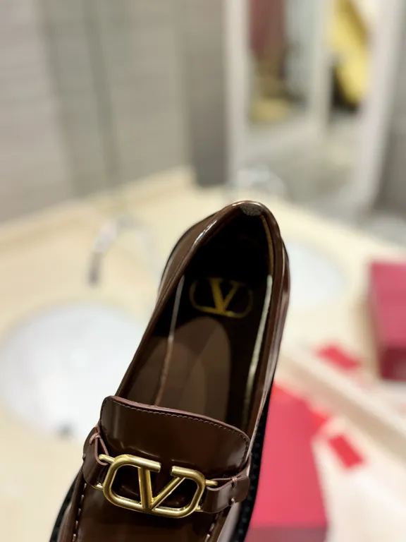 Valentino Shoe 